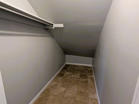 5th image of 437 E 21st St Floor 2