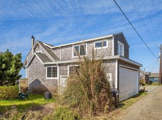 1623 N Pacific Ln, Rockaway Beach, OR