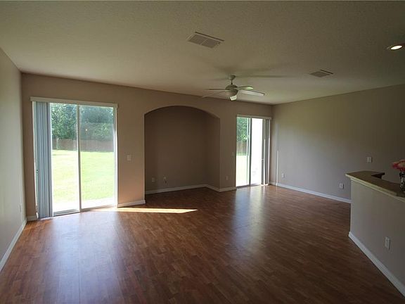 2nd image of 2230 Pine Oak Trl