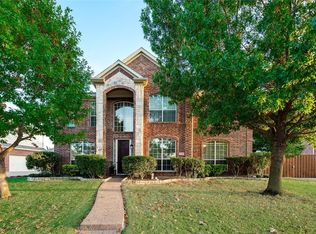 1229 Apache Lake Dr, Carrollton, TX 75010