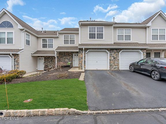 2nd image of 10 Buford Court