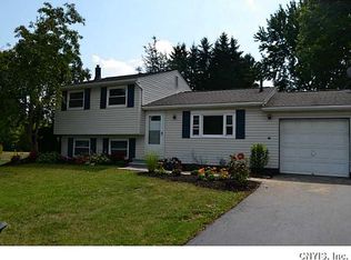 3727 Snowdrop Rd, Baldwinsville, NY 13027