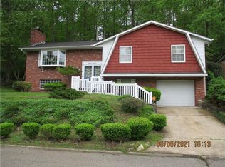 1962 Parkwood Rd, Charleston, WV 25314