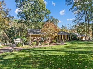 191 Raintree Rd, Advance, NC 27006