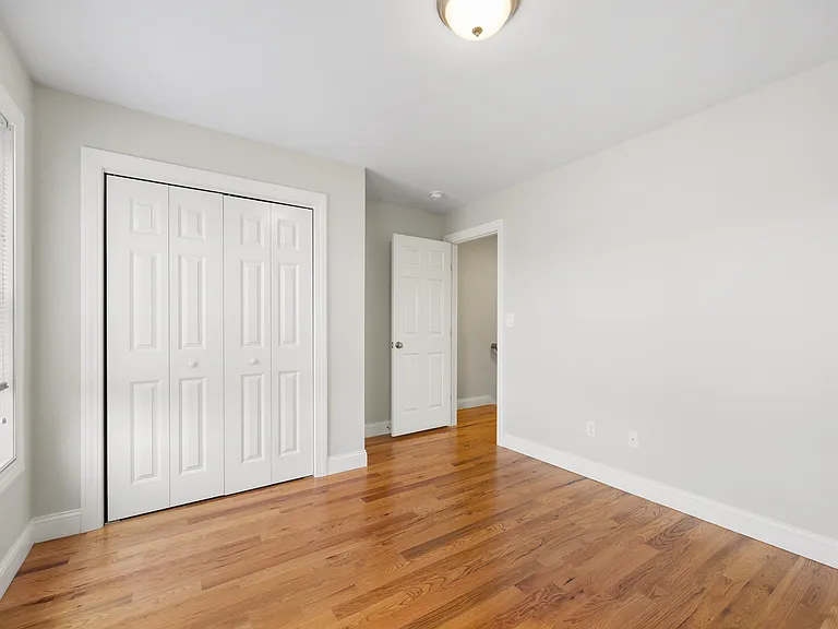 446 New Haven Ave #A — Photo 15