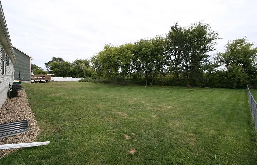 4 Bedroom, 3 Bathroom Home for Rent in Raymond, Ia — Photo 3