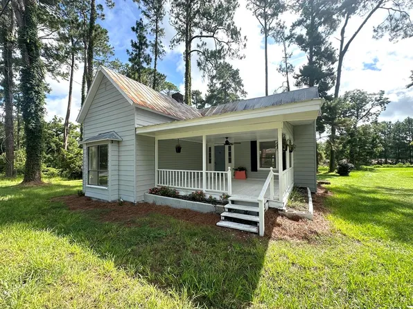 506 N Goodman St, Sparks, GA 31647