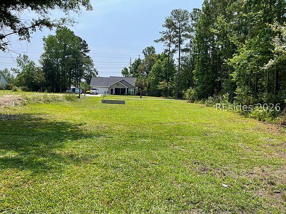 3rd image of 187 Graham Hall Rd N