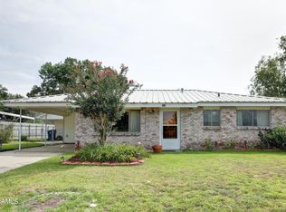 205 Palms Dr, Lafayette, LA 70503