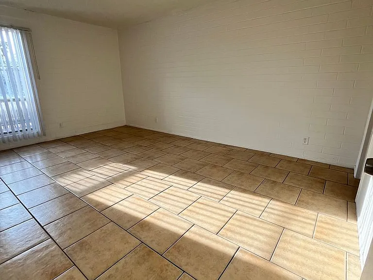 Catalina View Apartments — Photo 65