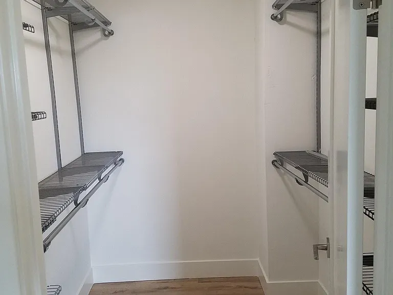 530 S Irena Ave #8 — Photo 14