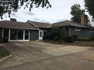 205 Cedar Point Rd, Sandusky, OH 44870