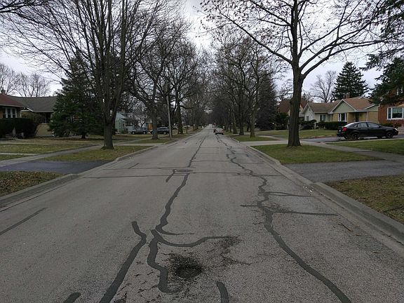 4th image of 422 S Cornell Ave