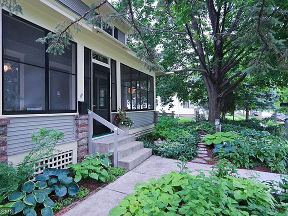 2nd image of 1971 Lincoln Ave