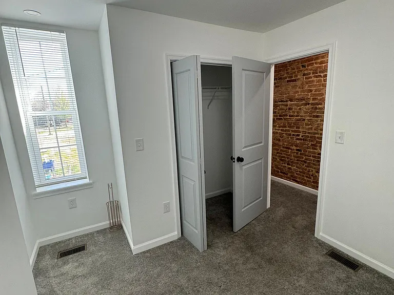 1619 Westwood Ave — Photo 10