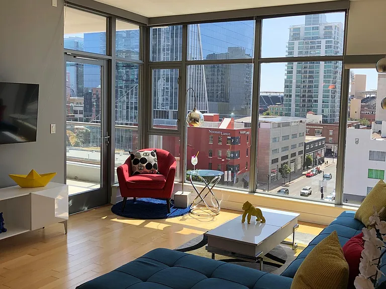 575 6th Ave #604 — Photo 4
