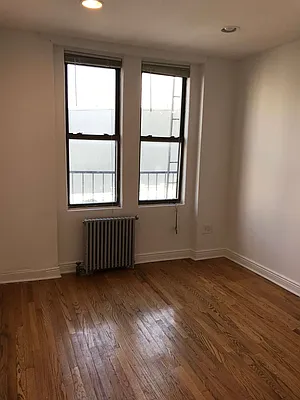 Rented by Flatiron Real Estate Advisors LLC | media 14