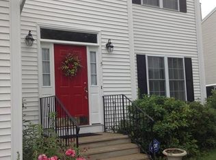 5 Hialeah Ln, Framingham, MA 01701