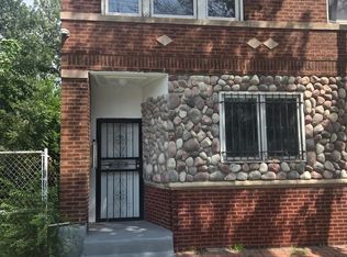 2910 E 87th St APT 2, Chicago, IL 60617