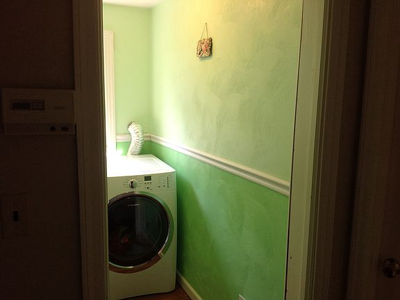 4th image of 203 Braxton Ave