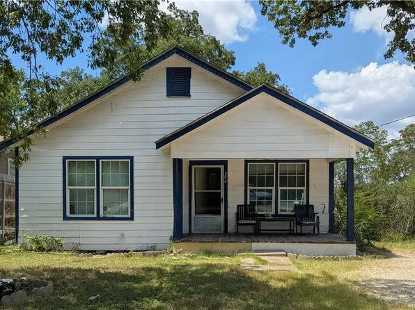 306 Harvey St, Bryan, TX 77803