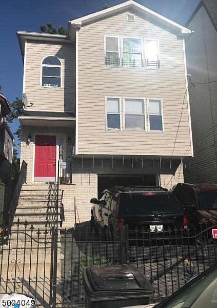 1st image of 177 N 12th St