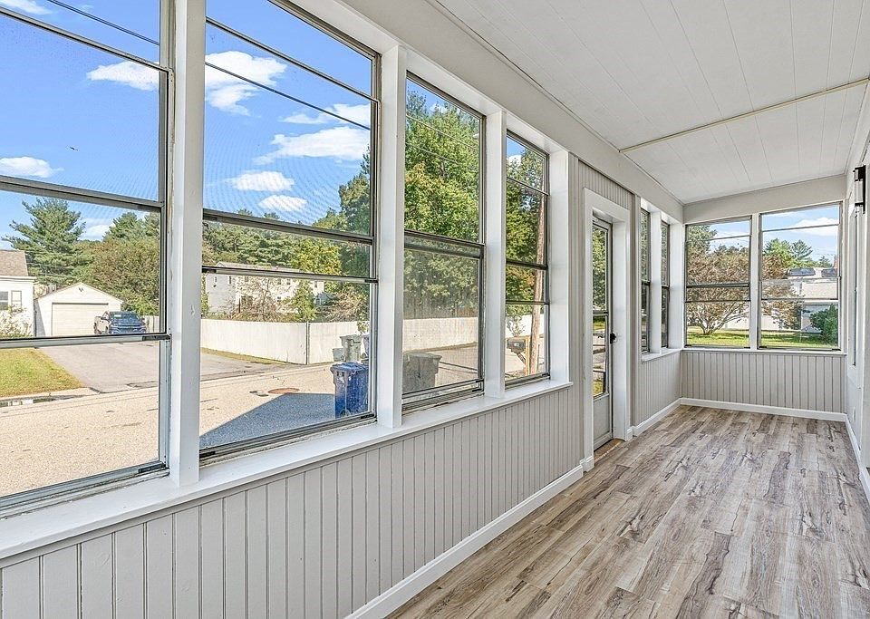 30 Elm St, Dracut, MA 01826 Zillow