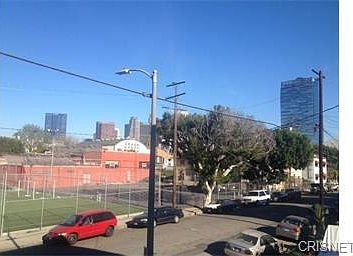 1st image of 1538 1/2 W 11th Pl