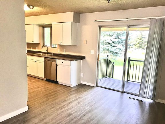 4th image of 1705 Birchwood Ln