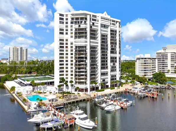 300 Three Islands Blvd APT 108, Hallandale, FL 33009