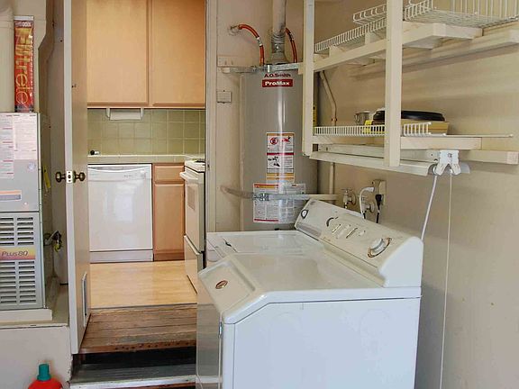 laundry in garage