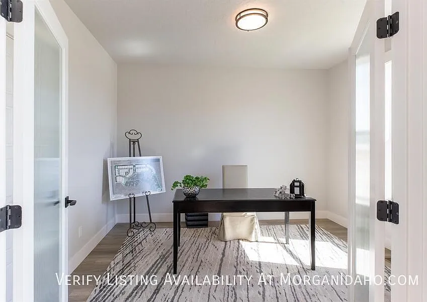 4-car garage, rv/boat bay, huge bonus room, double ovens, and more in newly built home — Photo 3