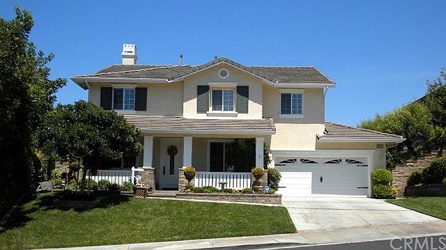 Traditional front elevation