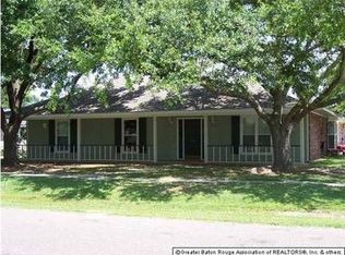 1925 W George St, Zachary, LA 70791