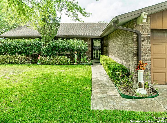 2nd image of 5005 Brookhead Ln
