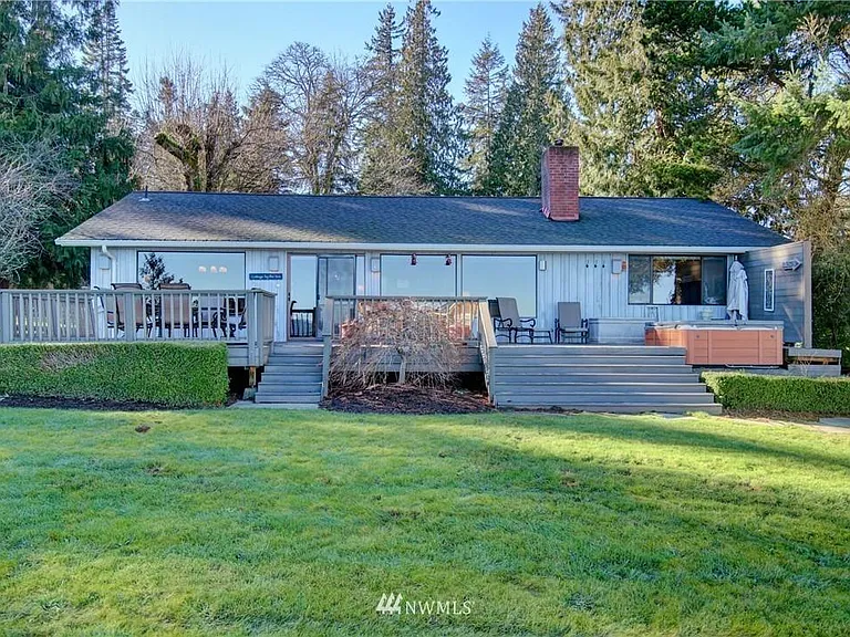 2631 S East Camano Dr — Photo 3