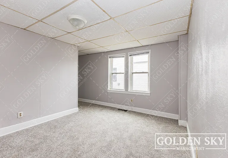 230 Kinsey St #2 — Photo 9