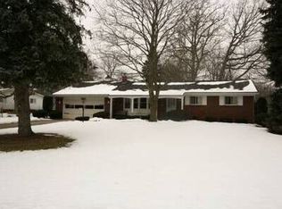 5342 S Dyewood Dr, Flint, MI 48532