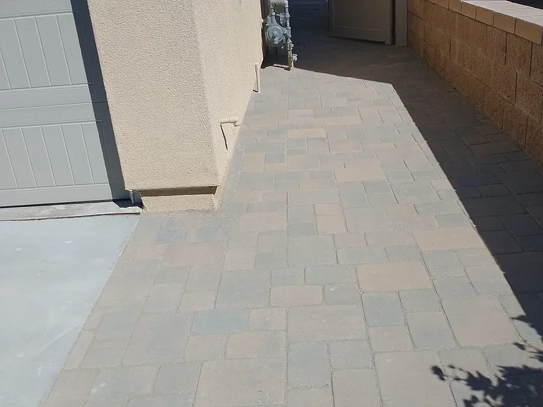 822 Brookdale Dr — Photo 24
