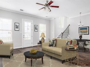 2220 Stuart St, Houston, TX 77004