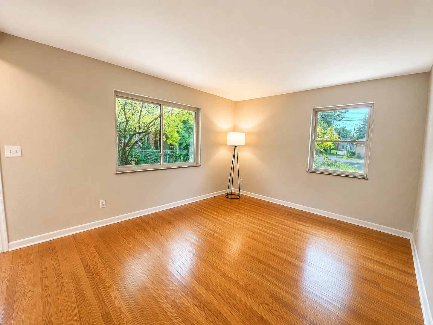 1 bed, 650 sqft, $1,100 — Photo 3