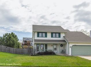 5200 Clearwater Dr, Norwalk, IA 50211
