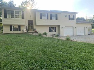 603 S Hickory Ln, Petersburg, IN 47567