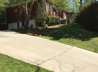 426 Oak Ridge Dr, Moody, AL 35004