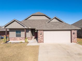 2227 Whispering Pine Blvd, Shawnee, OK 74804