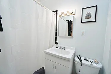 Rented by Best Apartments North Inc