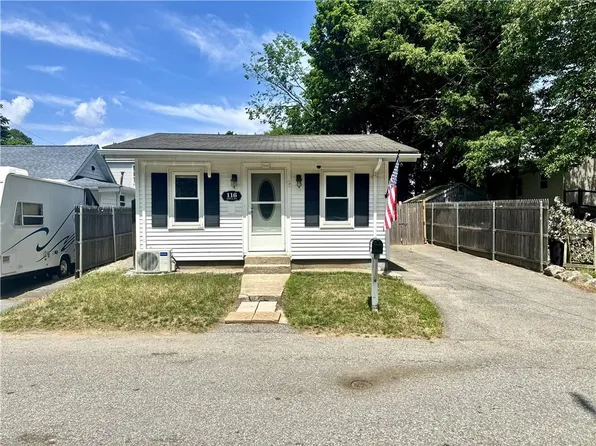 116 Ardway Ave, Warwick, RI 02889