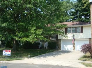2155 Hawthorne Ct, Cinnaminson, NJ 08077