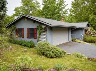 62 Ridgecrest Dr, Greenville, VA 24440