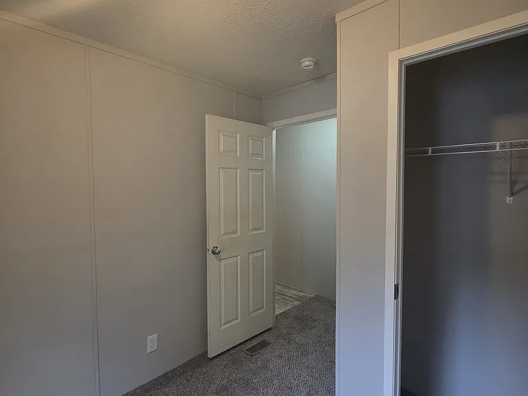 60 W Manor St #60B — Photo 9